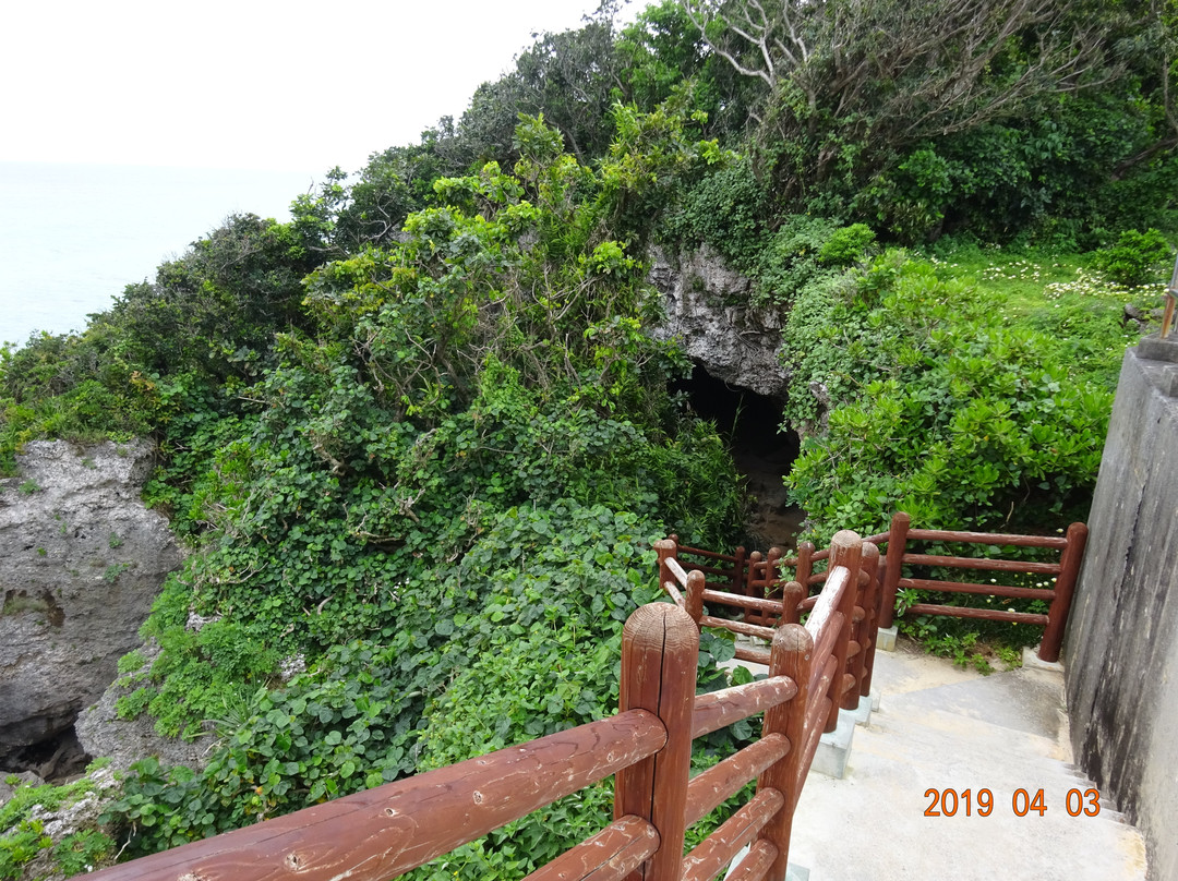 Cave Nyatiya景点图片