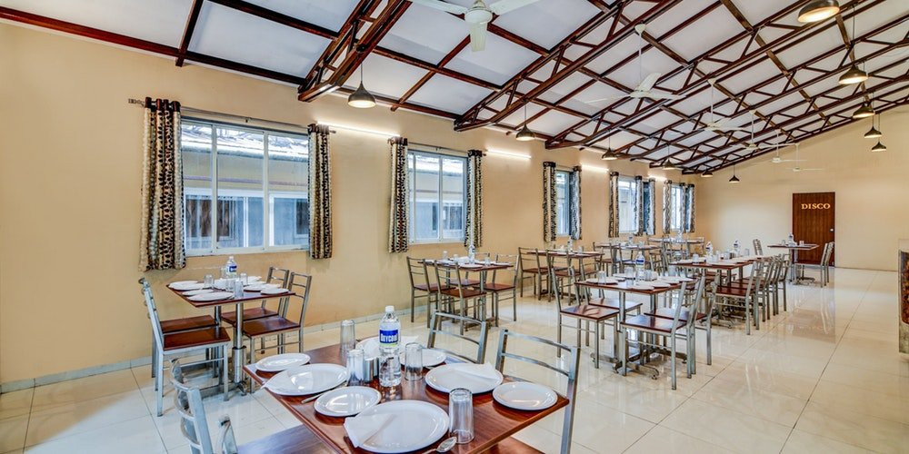 Treebo Trend Bright Plaza And Spa主图