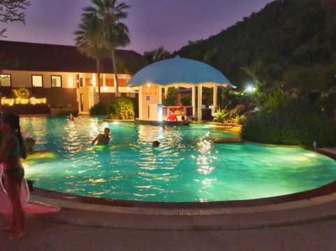 科隆普饶度假酒店主图