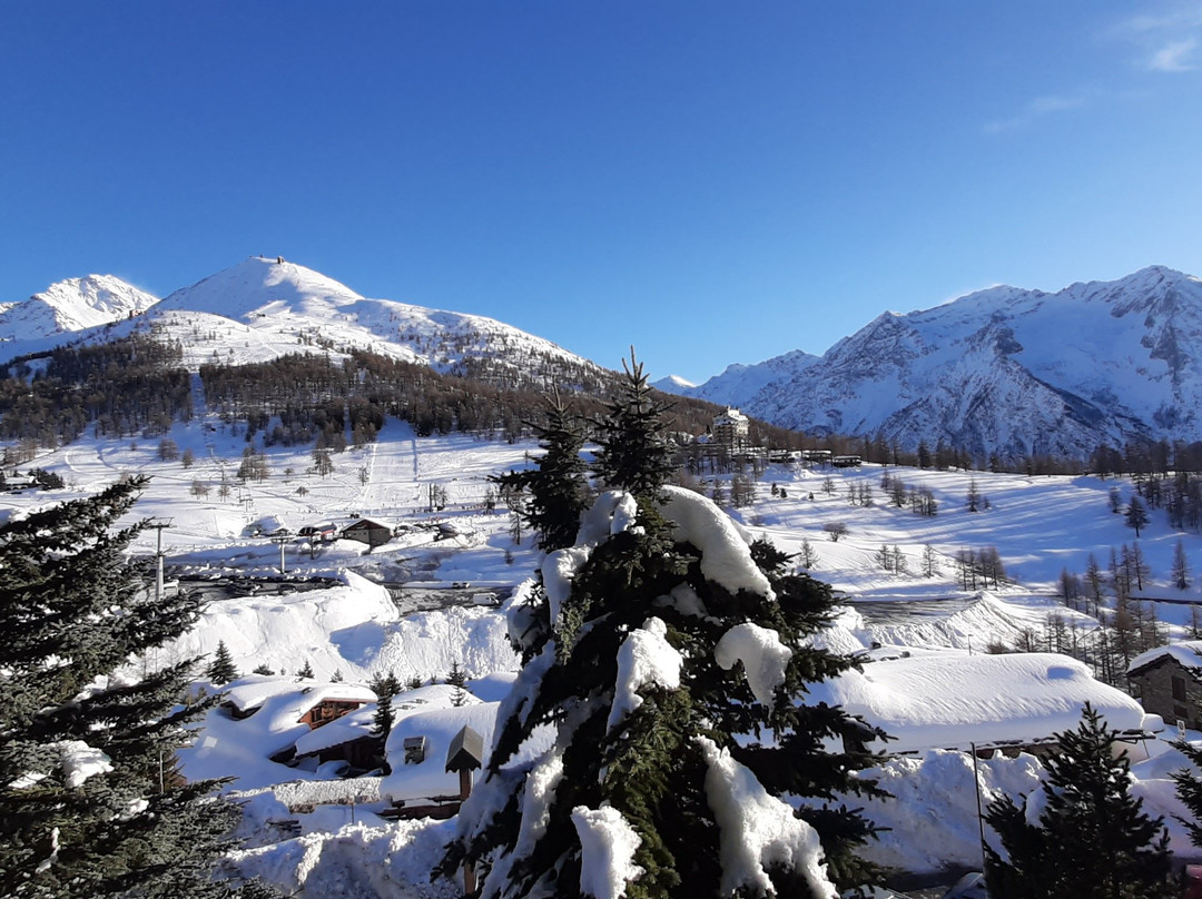 大罗克酒店主图