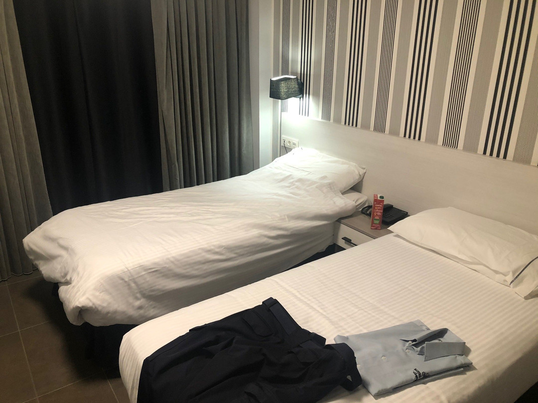 New Hotel Colon主图