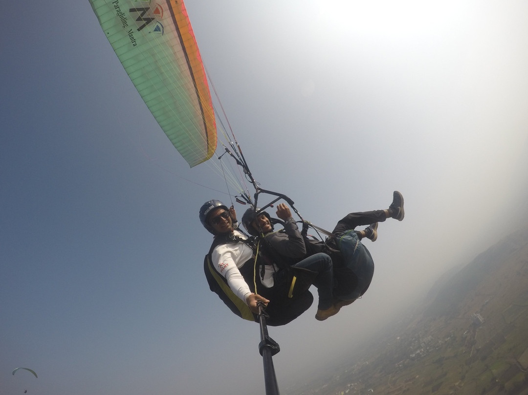 Paragliding Mantra景点图片