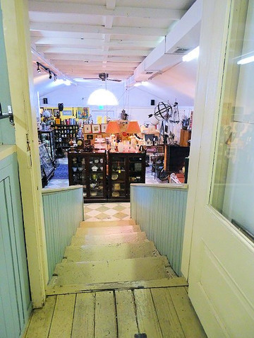 Millbrook Antique Center-Millbrook必去景点