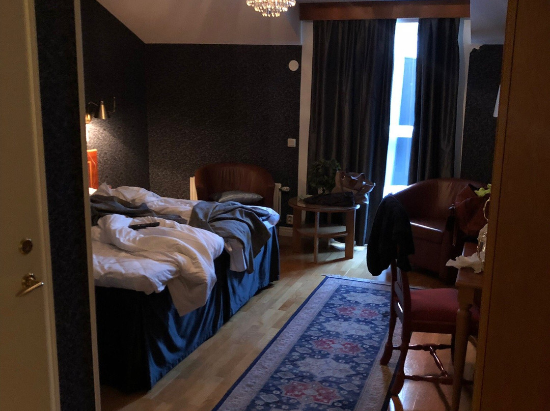 默荷酒店主图