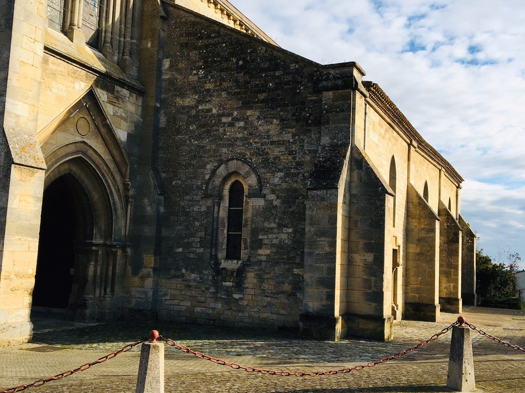 Eglise Saint-Pierre景点图片