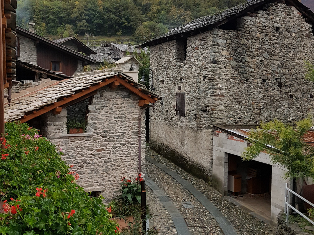 Au coeur du village主图