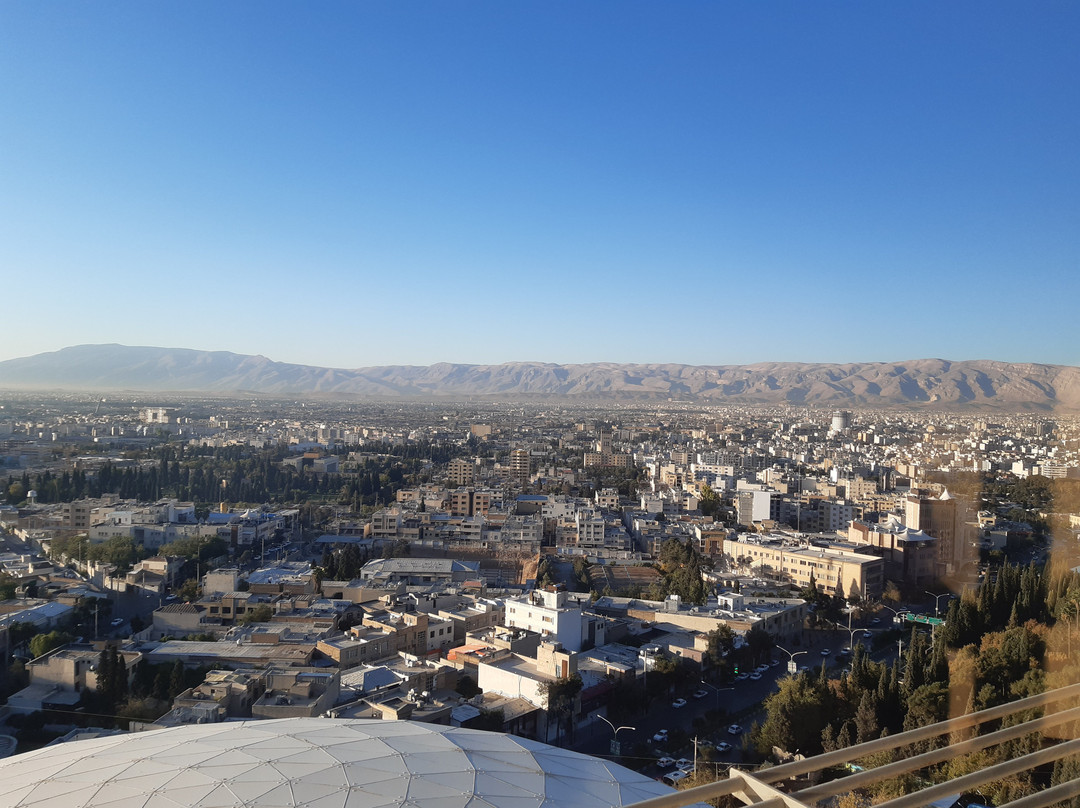 设拉子酒店主图