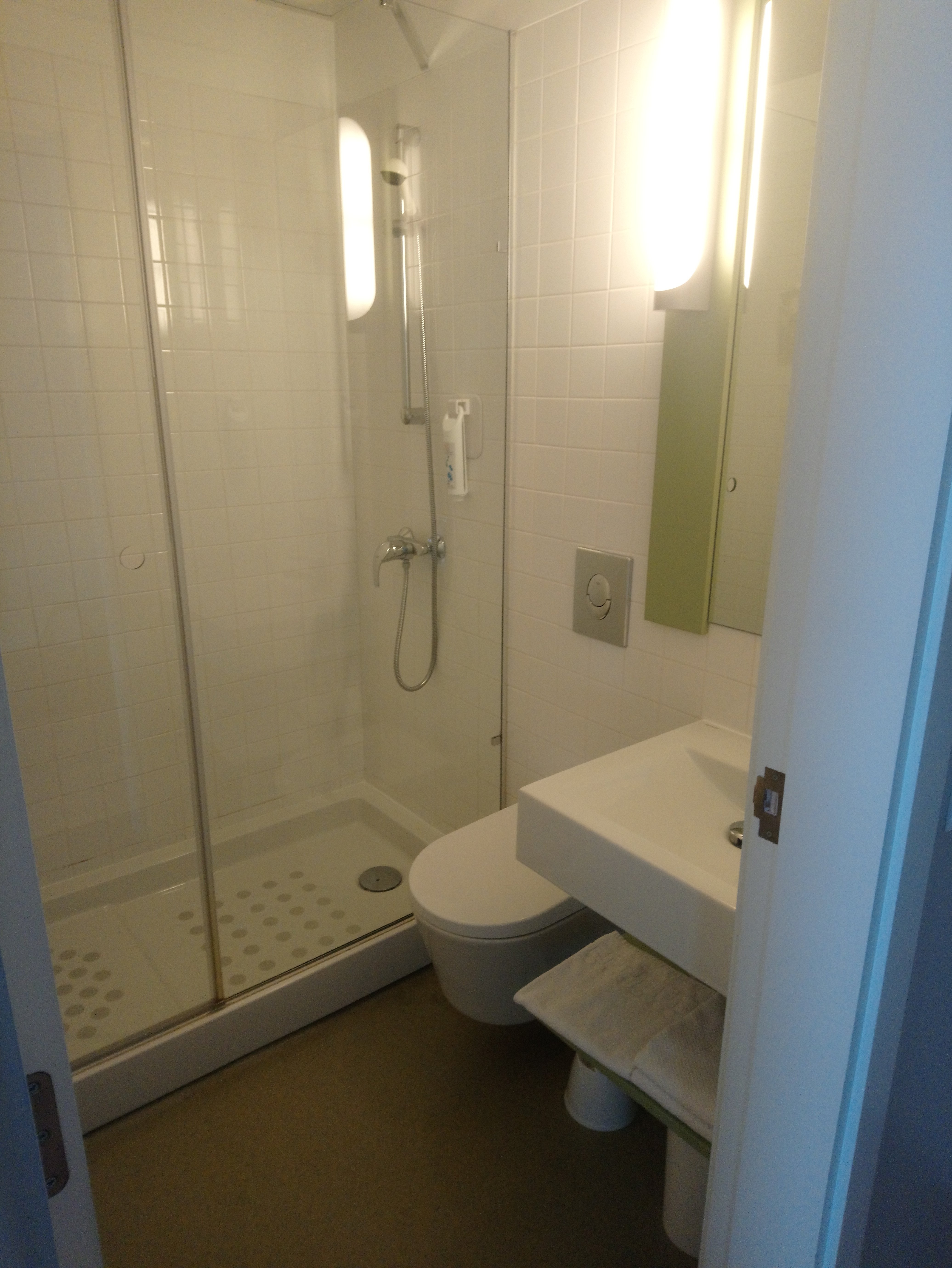 Ibis Budget Braga Centro-浴室
