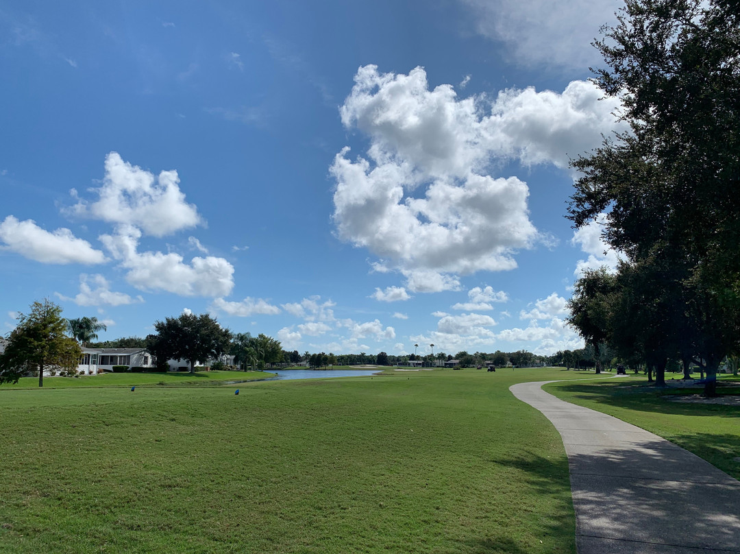 Crane Lakes Golf & Country Club景点图片