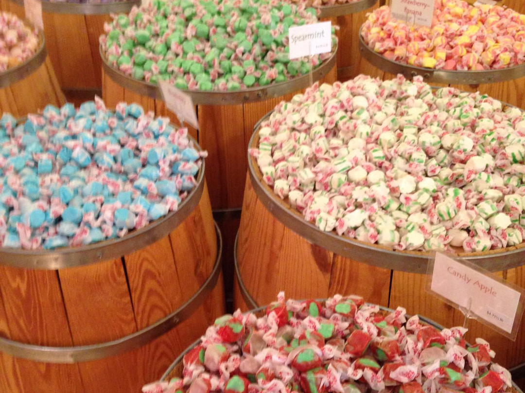The Taffy Barrel景点图片