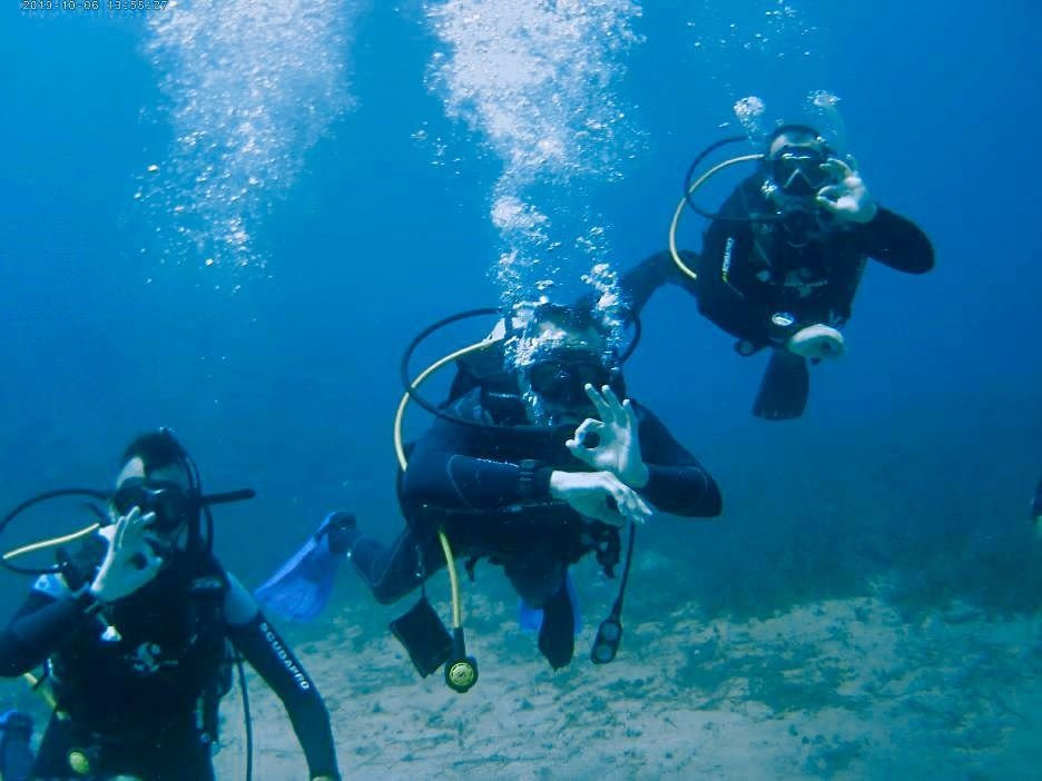 Diveness SCUBA Dive Center-Lagonisi必去景点