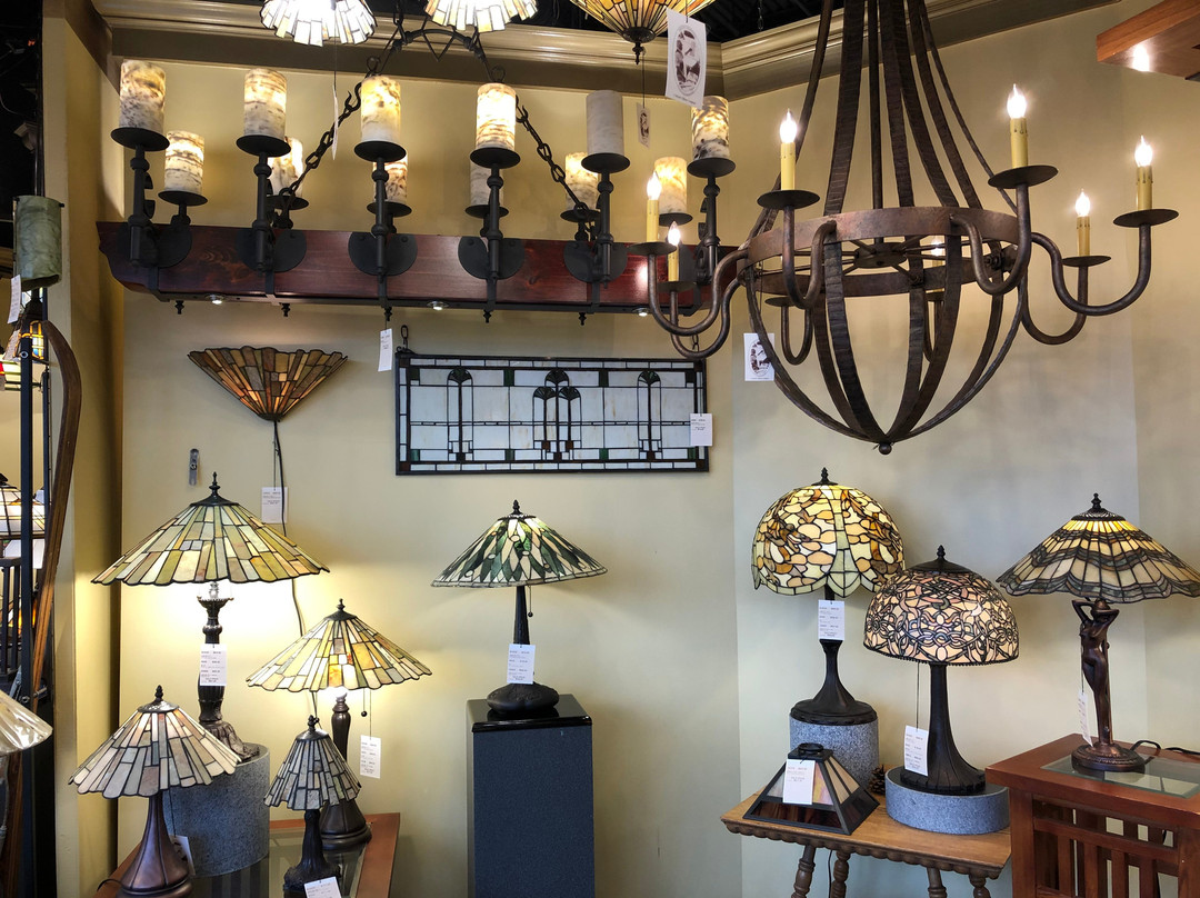 Meyda Tiffany Lighting-Yorkville必去景点