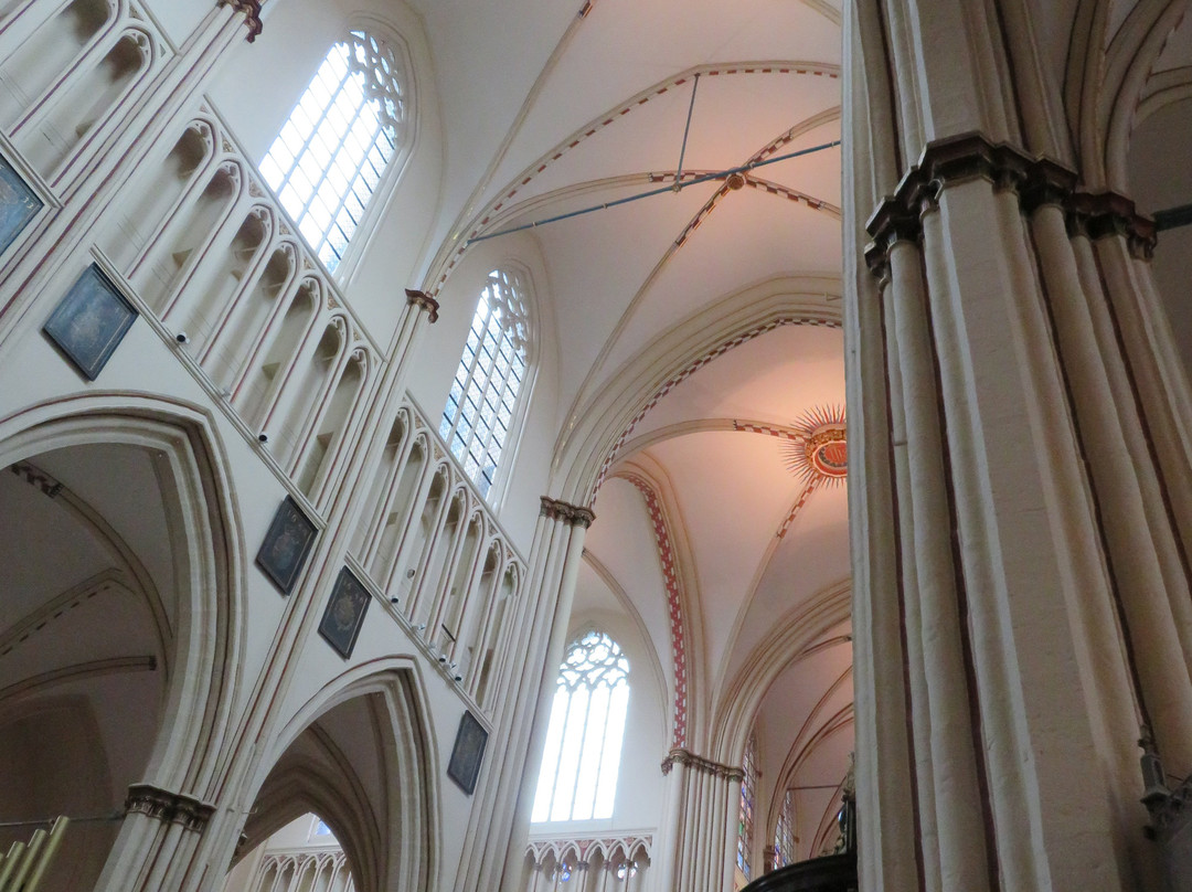 Catedral de Sant Salvador-布鲁日必去景点