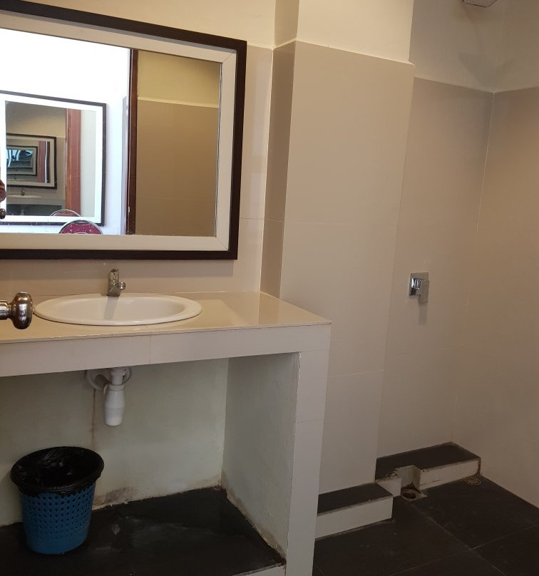 Galaxy Inn Hotel主图