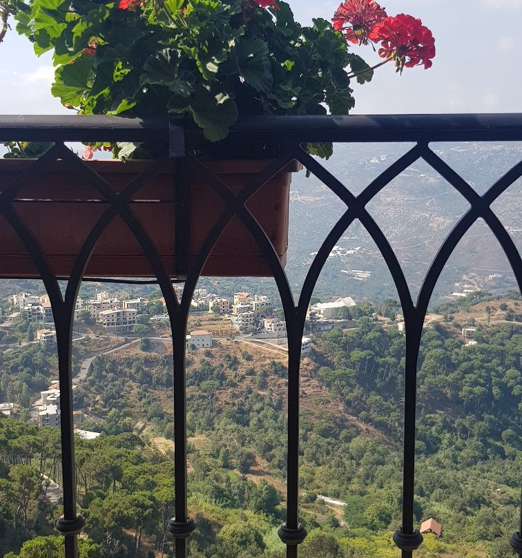 Cherry Blossom Boutique Hotel主图