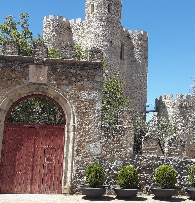 Castillo de la Coracera景点图片