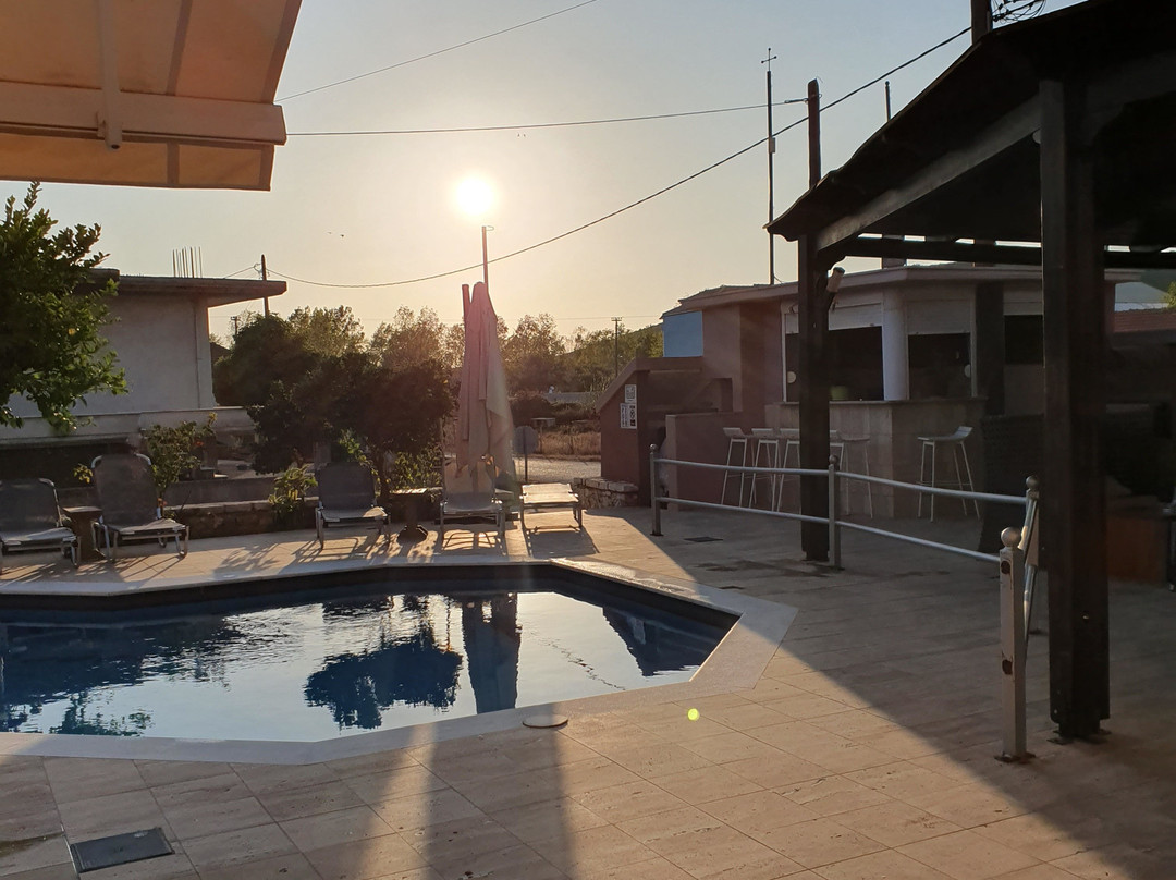 Hotel Philoxenia主图