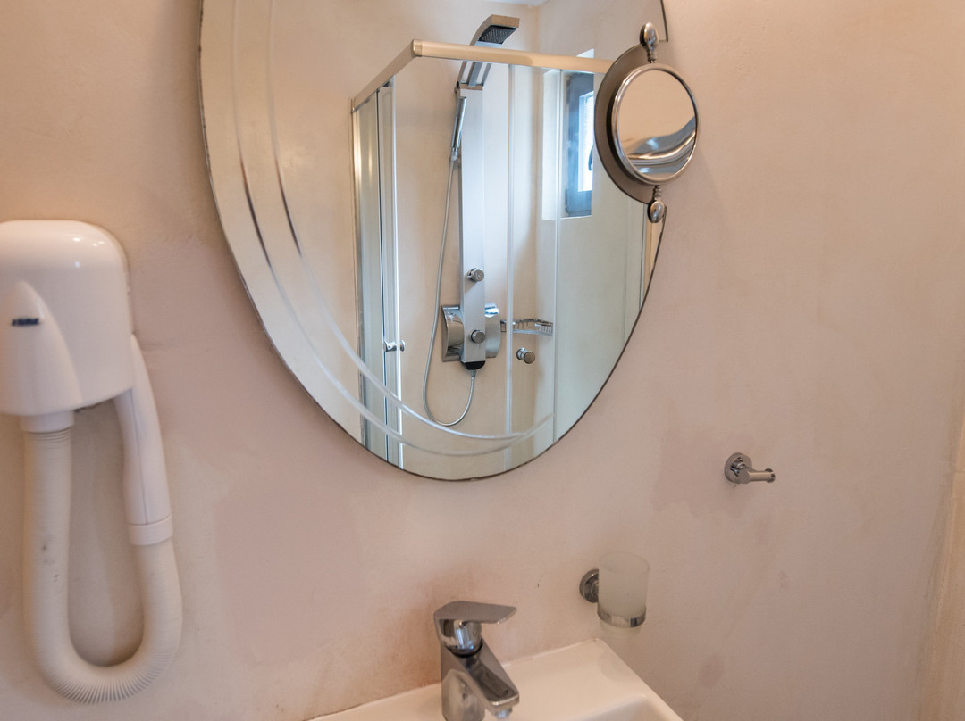 Ilianthos Apartments & Rooms主图