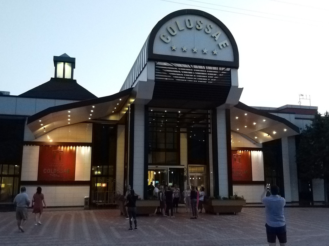克洛萨泰马尔温泉酒店主图