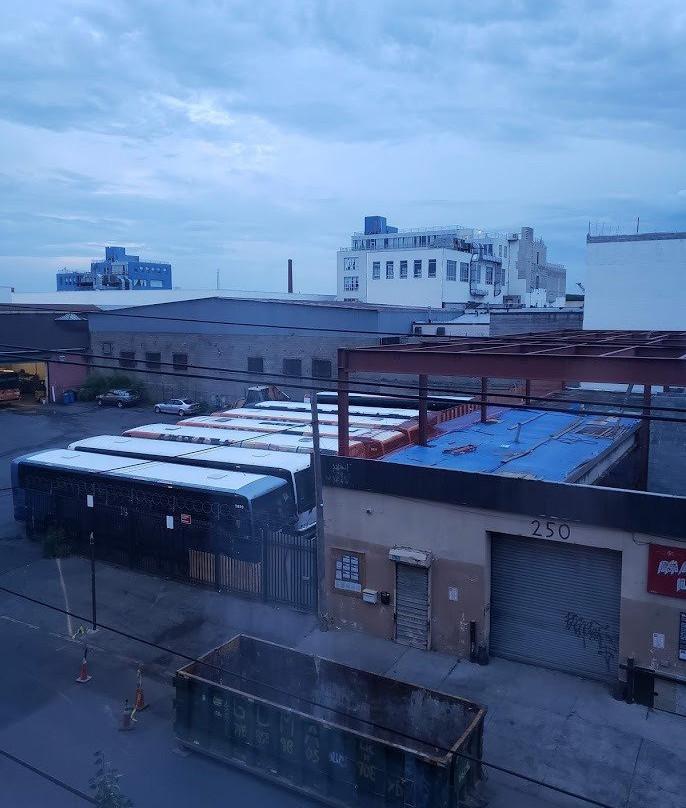 亨利·诺曼酒店主图