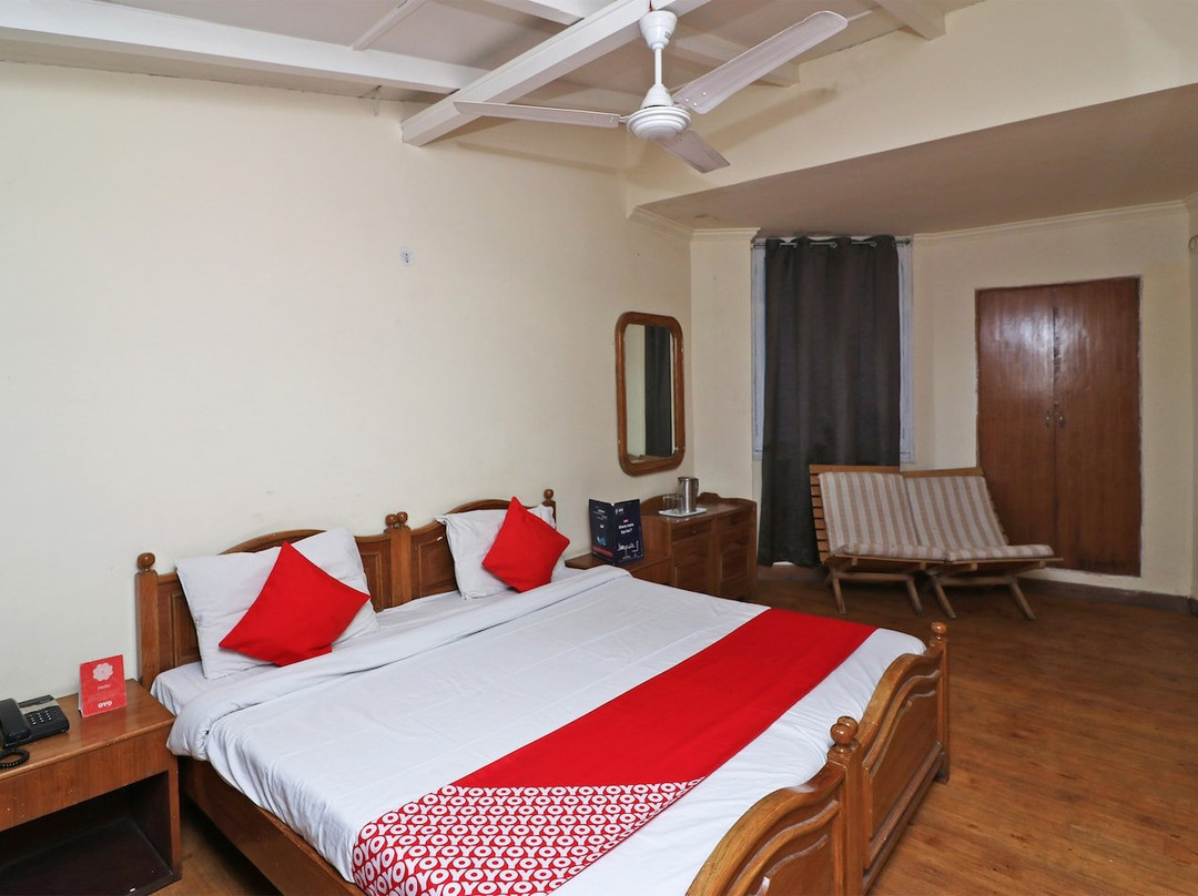 瑞尼克客栈主图