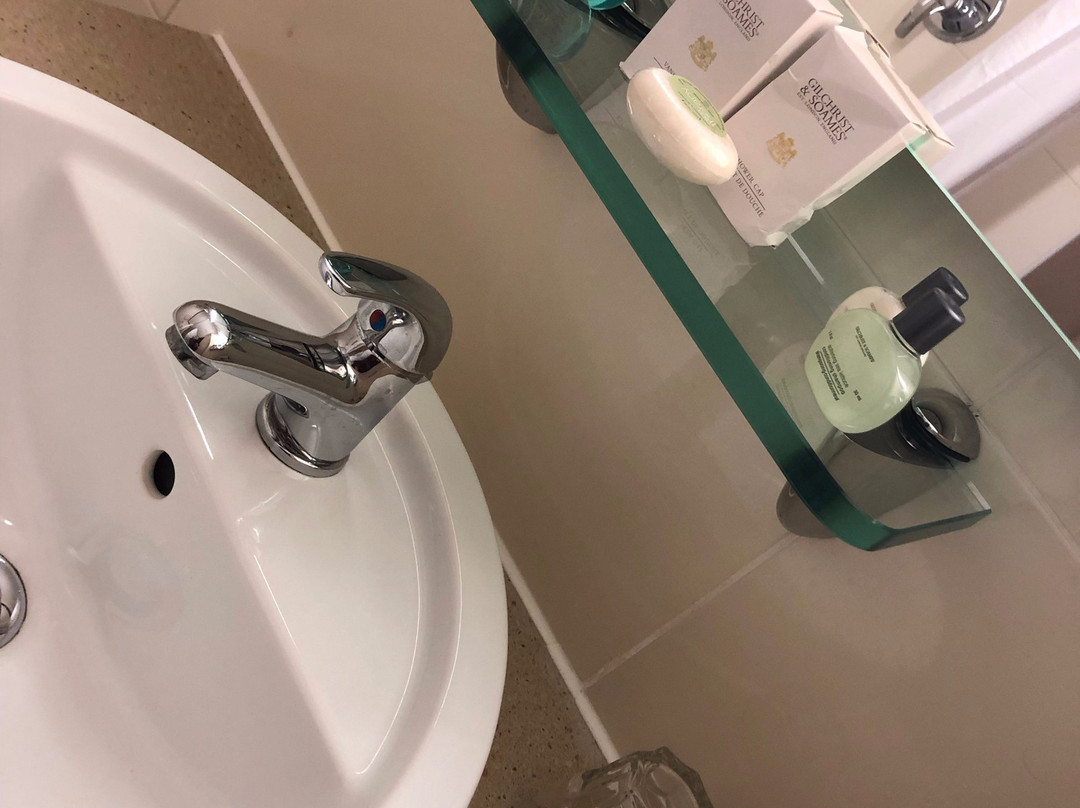 茱莉斯沃特福德旅馆主图