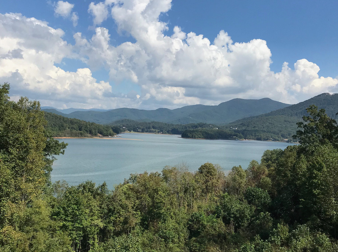 Lake Chatuge Lodge主图