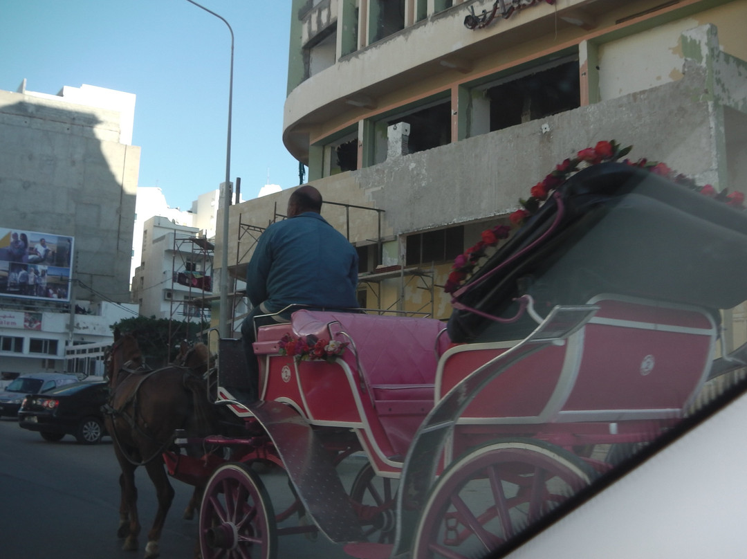 Taxi Bee-哈玛麦德必去景点