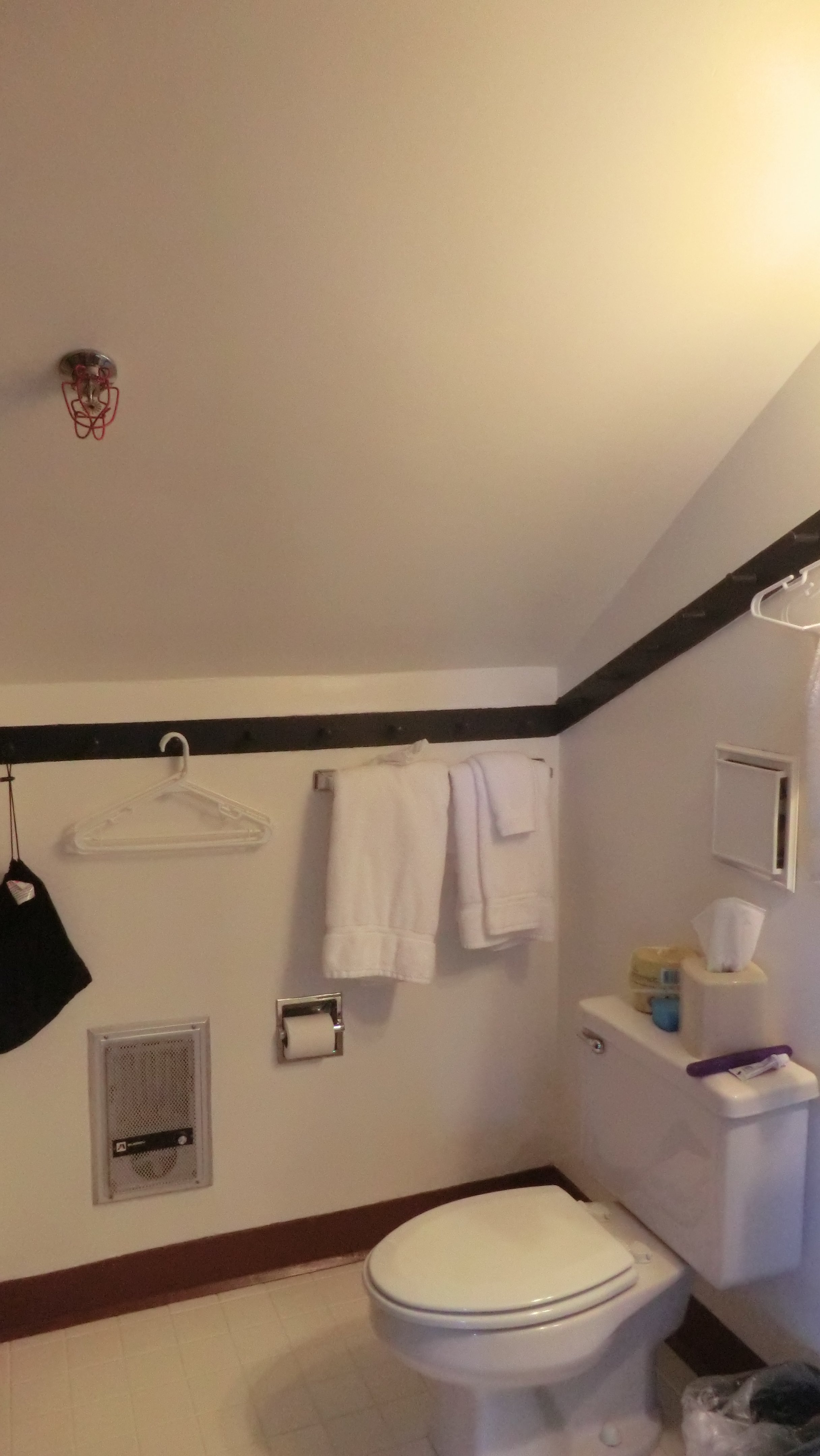 普莱森特希尔沙克尔乡村酒店-浴室