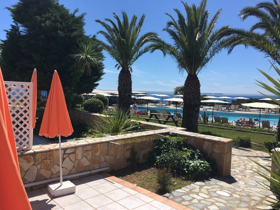 San Lorenzo Village主图