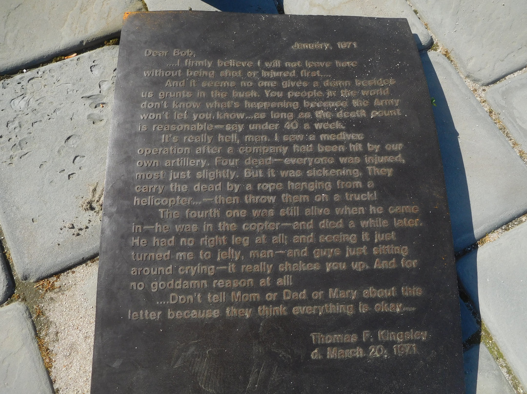 Armed Forces Memorial-诺福克必去景点