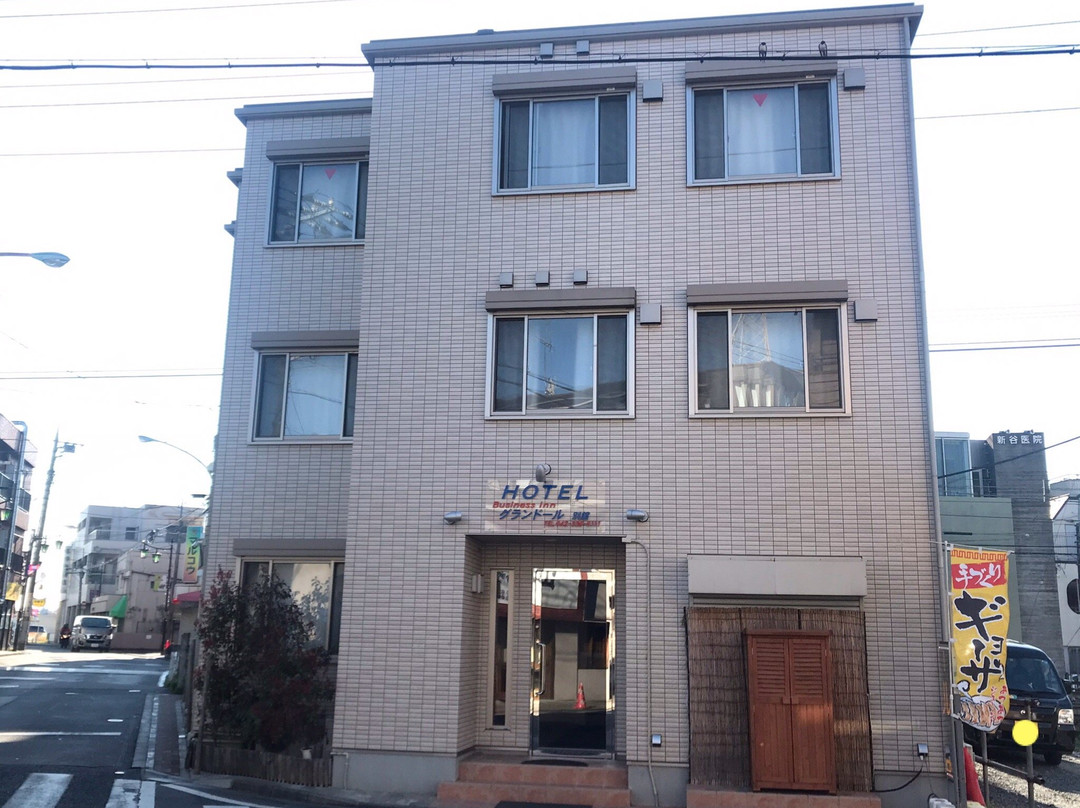 府中格兰多尔酒店主图