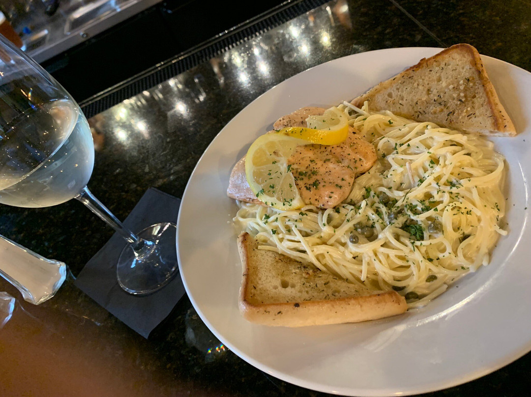 Paddock Restaurant at Woodford Inn