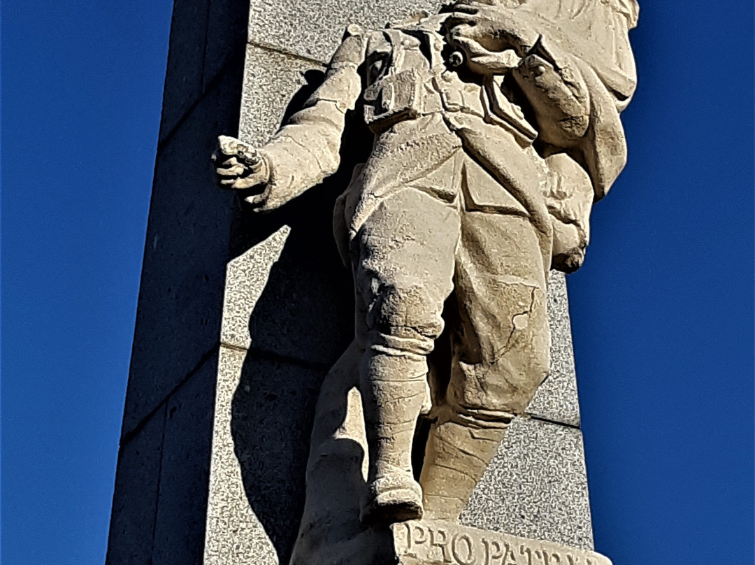 Monument Aux Morts-Plouharnel必去景点