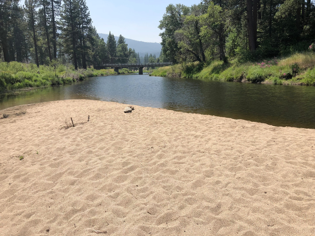 Clio's Rivers Edge RV Park