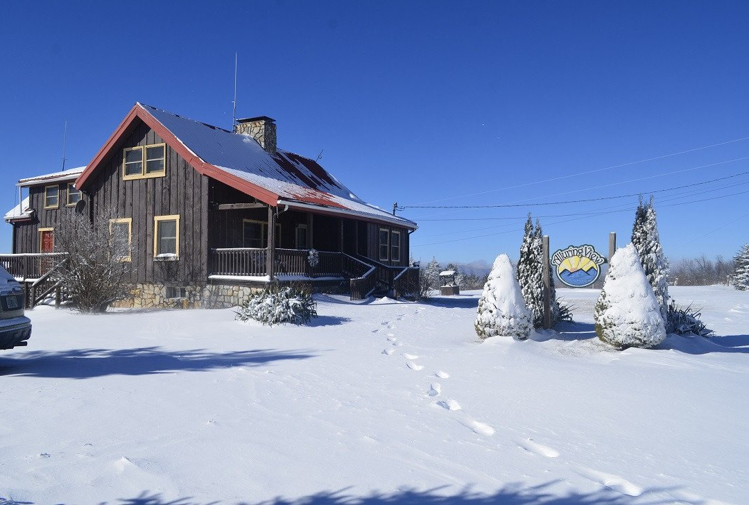 Alluring View B&b Log Cabin主图