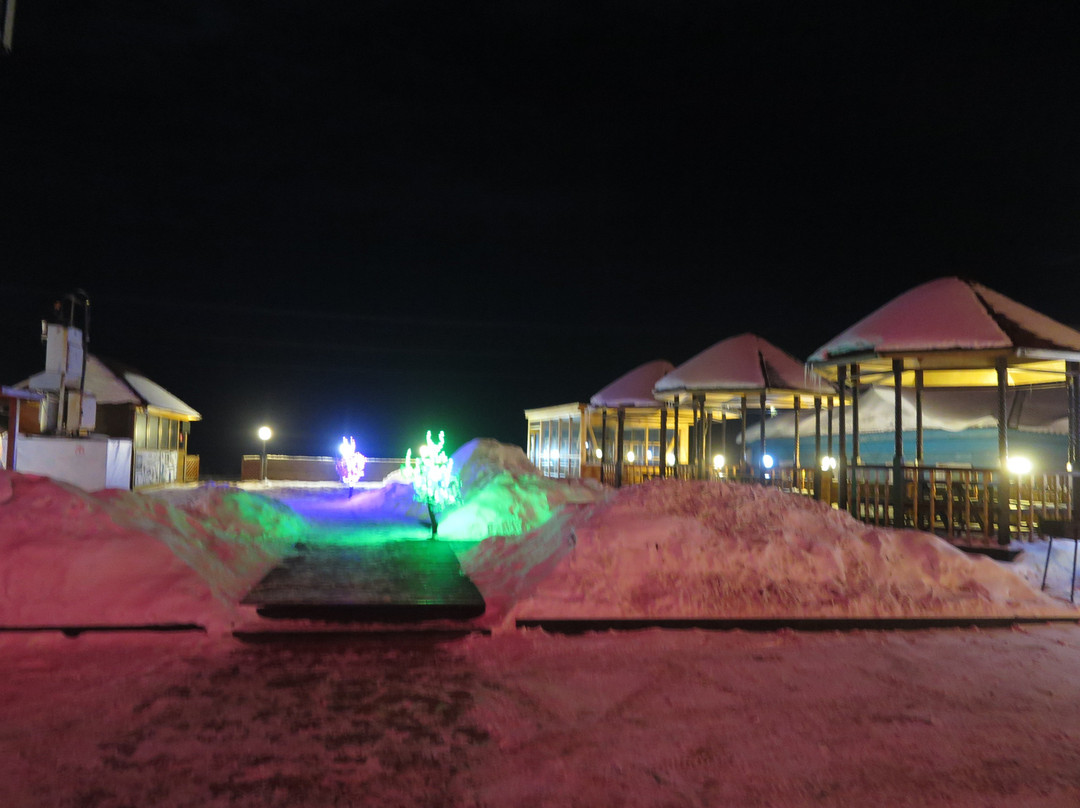 贝加尔梦幻酒店主图