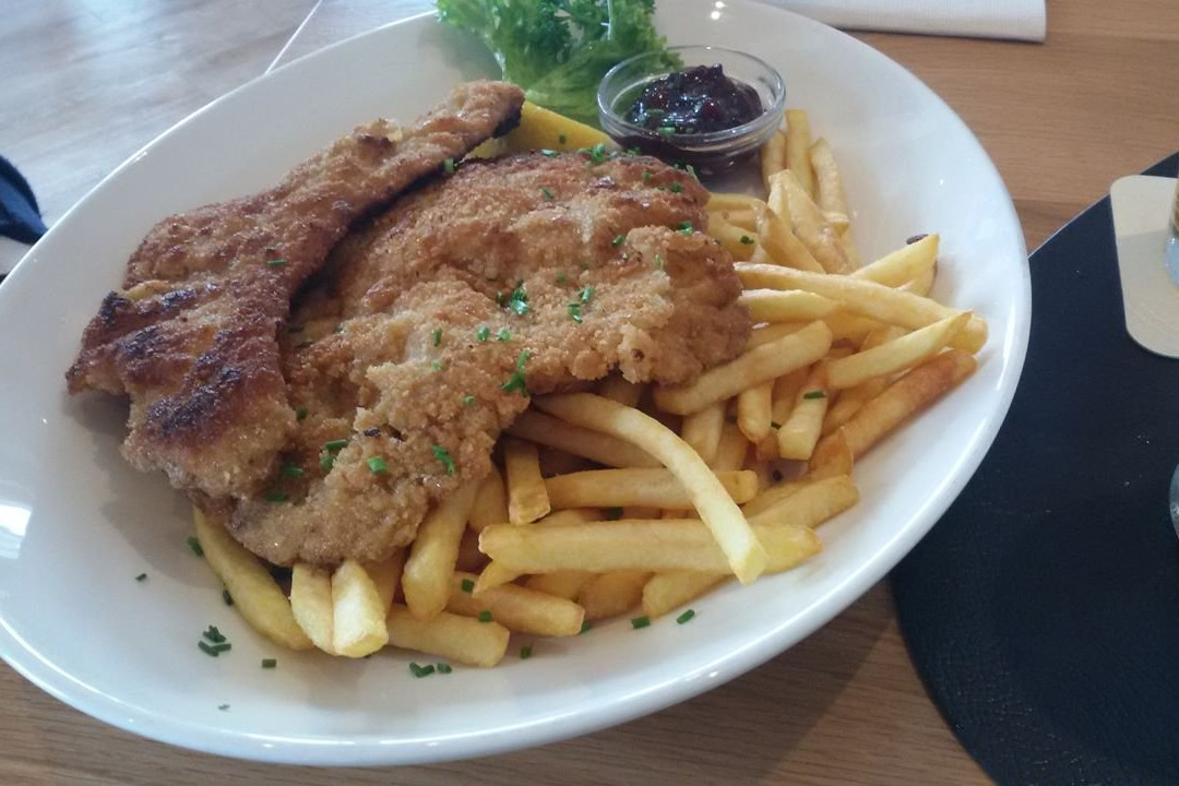 Bichl餐馆和美食-Friedeneiche Restaurant