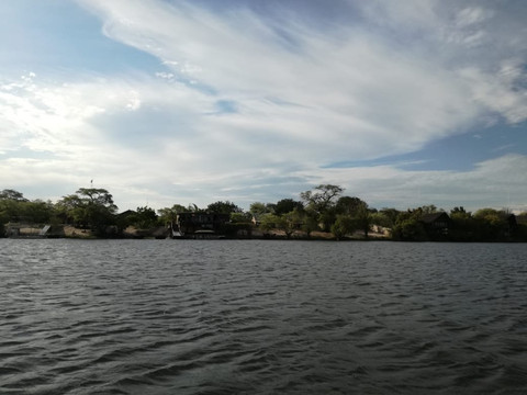 Okutembuka Safaris-温德和克必去景点