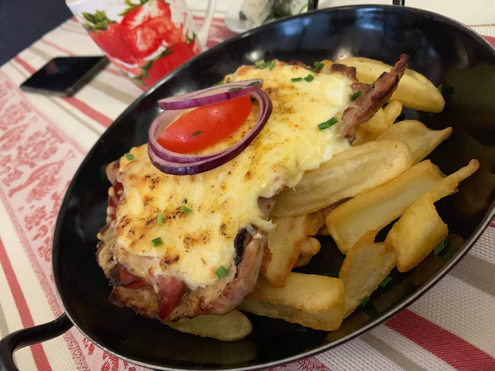 Bezenye酒店住宿-Hotel Rózsa Csárda