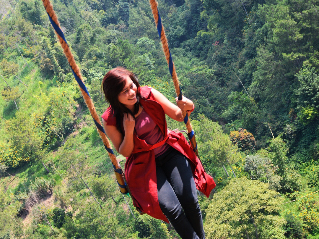 Coban Rais Waterfall-巴图必去景点