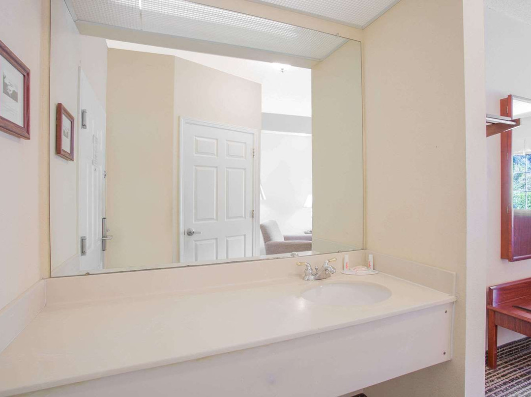 Baymont by Wyndham Martinsville主图