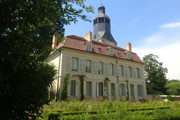 Musee Du College Royal Et Militaire De Thiron-Gardais景点图片