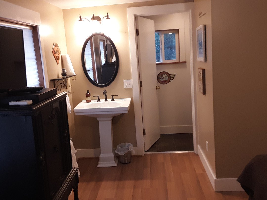 Carpenter's Guest House主图