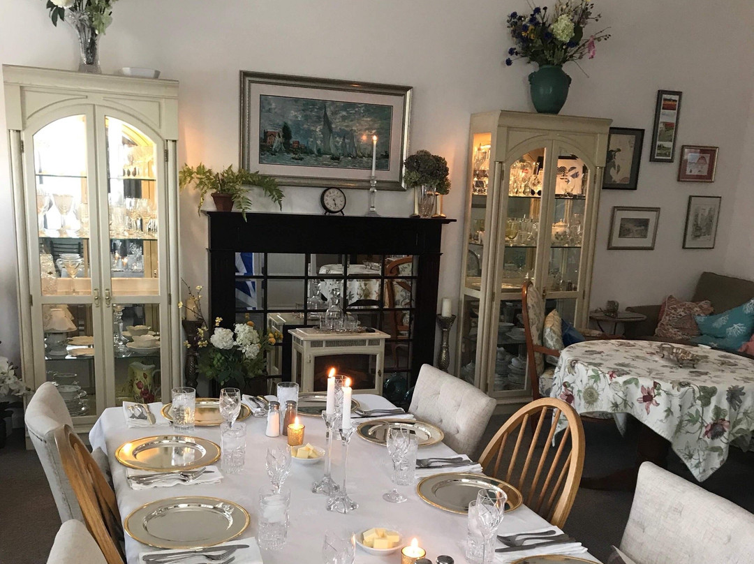 Athena餐馆和美食-Upper Crust Weston