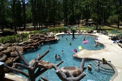 The Retreat at Artesian Lakes主图