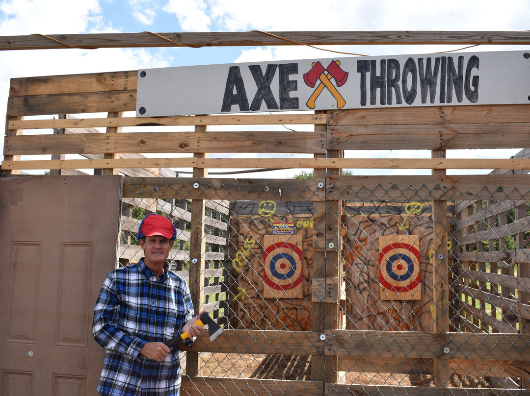 Funopolis Family Fun Center-Commerce必去景点