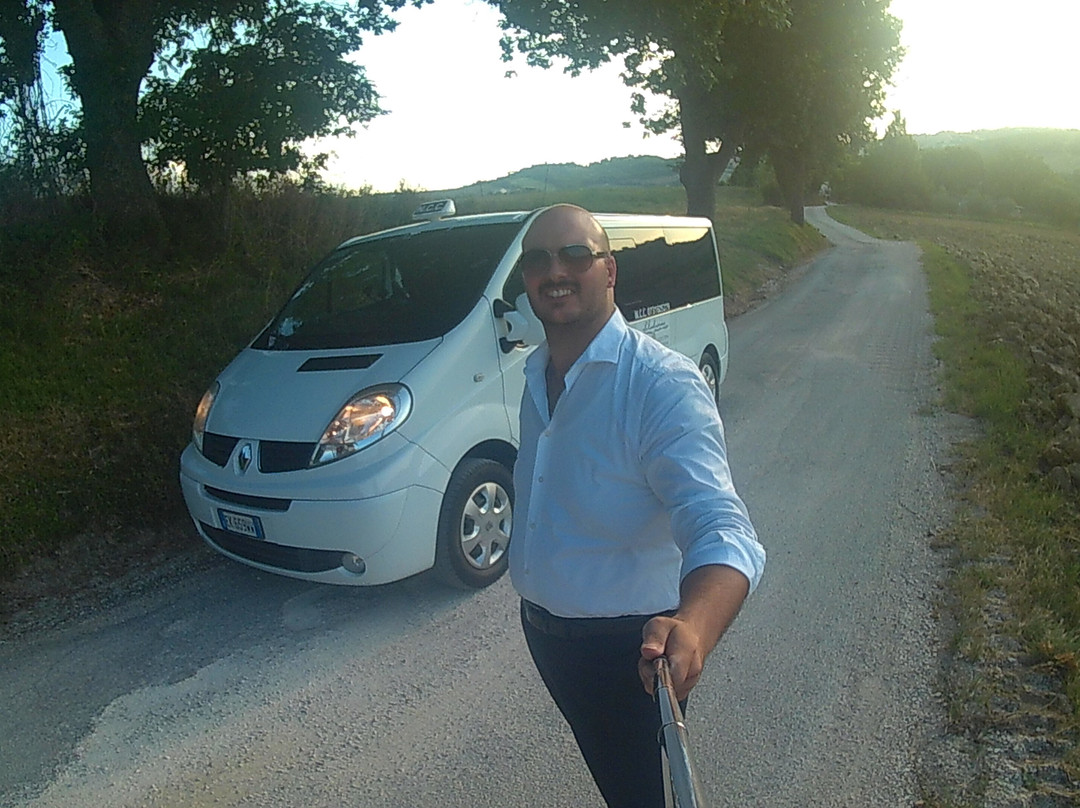 Taxi Ncc-Monsano必去景点