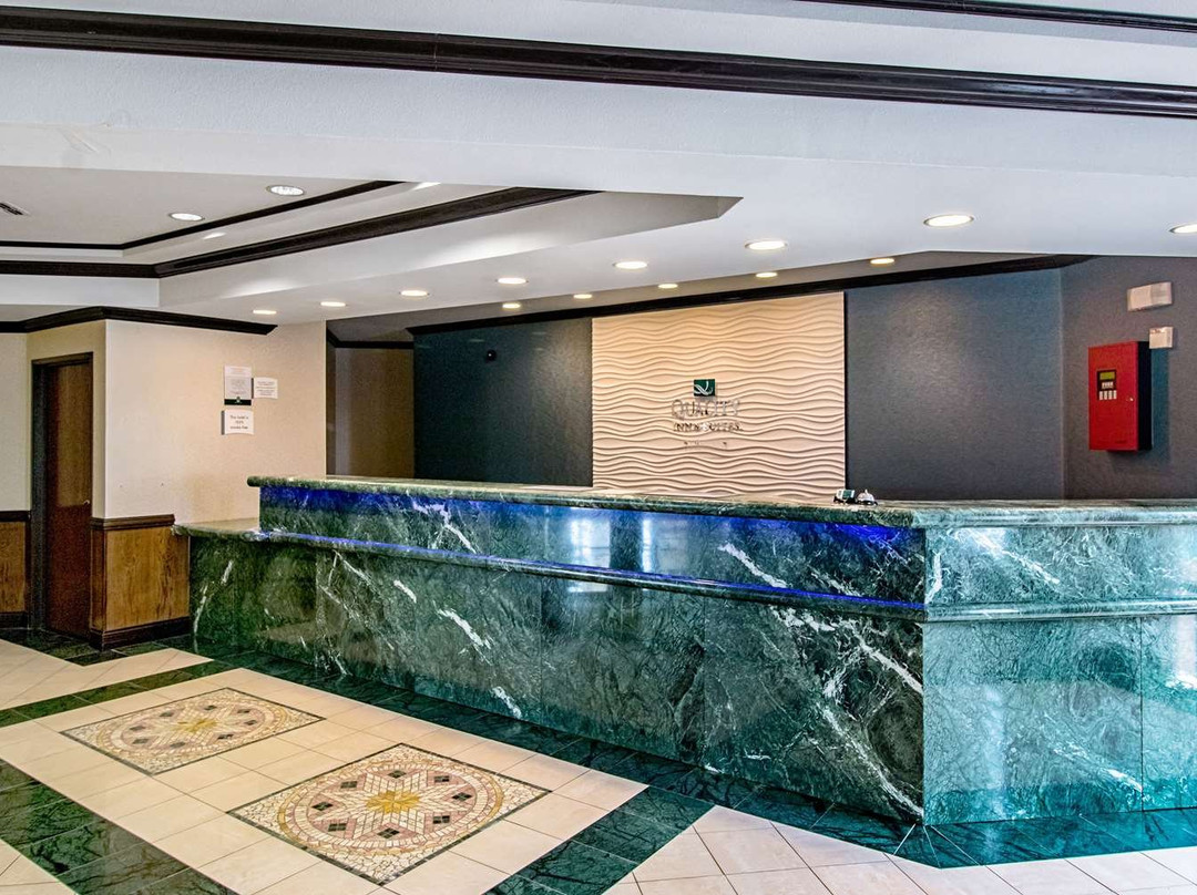 Quality Inn & Suites主图