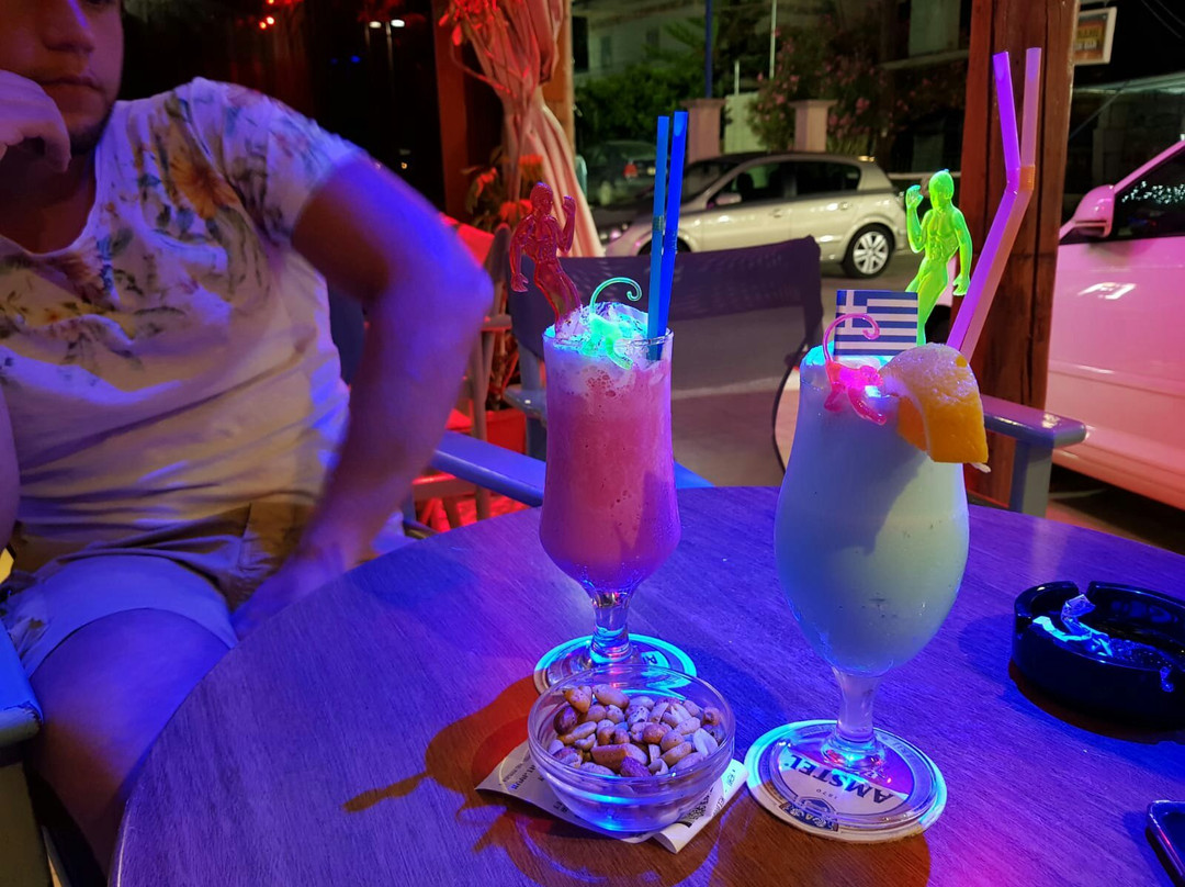 Enigma Bar-阿雷克斯必去景点